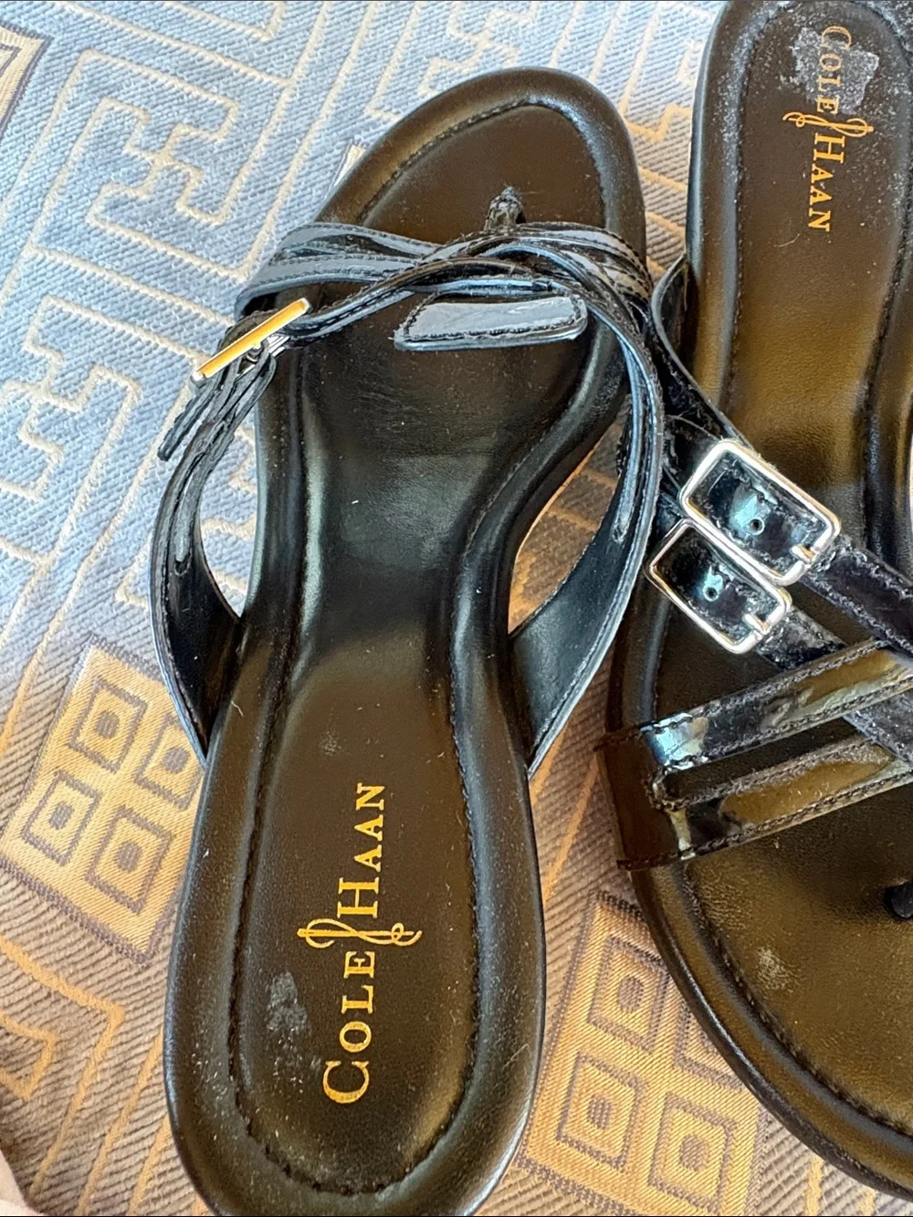 Cole Haan women’s Corby Thong II Black Patent Cork Wedge Sandals slip on 7.5B